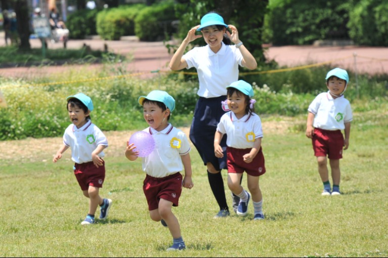 勝山愛和香里ヶ丘幼稚園 女児 制服 - キッズ用品